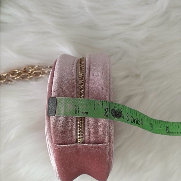 Miu Miu Pink Round Clutch - Picture 9 of 9